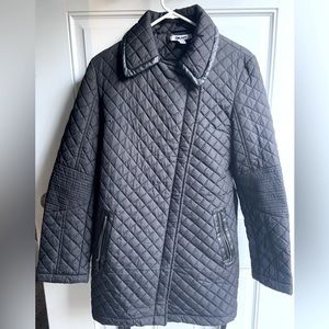 DKNY Women’s Asymmetrical Black Jacket. Size M